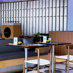 MOOI CAFE User Photo