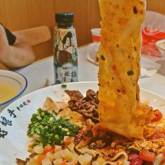 姑娘手肉夹馍·陕西面(白湖亭沃尔玛店) User Photo