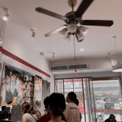 Erjiehongdou User Photo