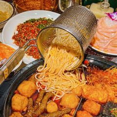 八两臭豆腐肥肠火锅(唐宫路店) 여행 사진