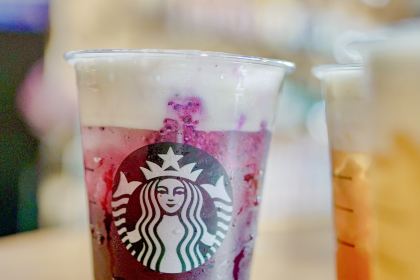 星巴克(隆生廣場店)