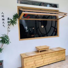 Jinhuashiliyinyuecanba User Photo