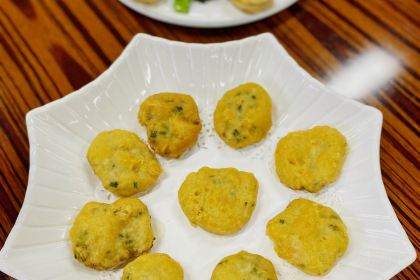 深夜食堂無骨鯽魚粥(河南岸店)