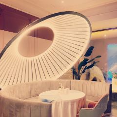 独角兽法餐厅(世贸中心店) User Photo
