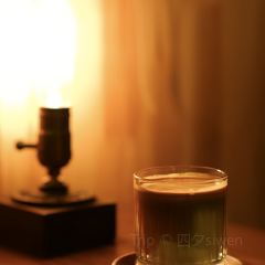 市井咖啡馆(硝滩街店) User Photo