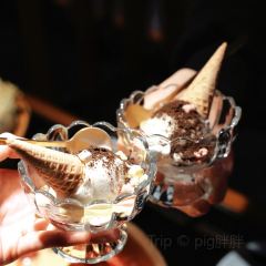 春日里火锅茶歇(虹桥店) User Photo