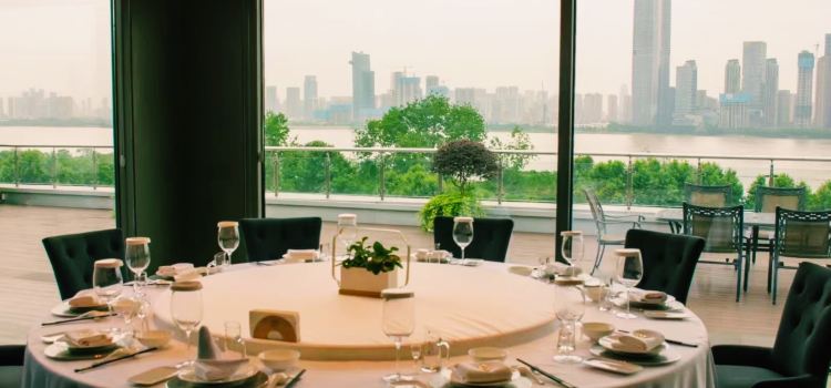 NO.1 RESTAURANT