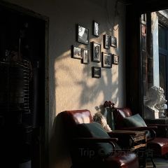 甲乙丁书店 User Photo