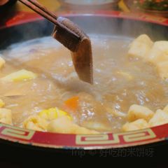 川渝大院重庆老火锅(文山姚洲店) 여행 사진