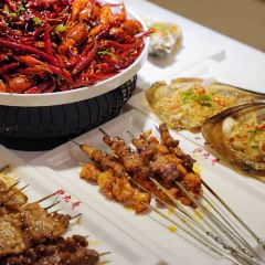 沪九哥·羊蝎子牛腩煲龙虾烧烤(大宁店) 여행 사진