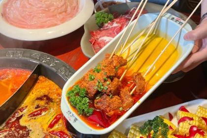 袁老四老火锅(郴州概念店)