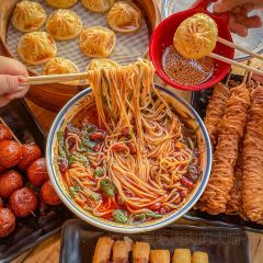 柴火市小吃集市(市场街店) User Photo