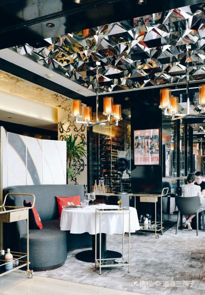 8½ Otto e Mezzo BOMBANA Shanghai