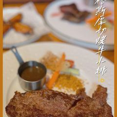 XIAO NIU KUANG REN CAN BA SAN HUAN LU DIAN User Photo