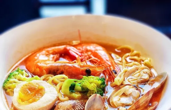 南山鮮蝦面(東港店)