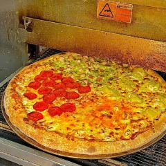 Bruce’s Pizza（山師東路店）張用戶圖片