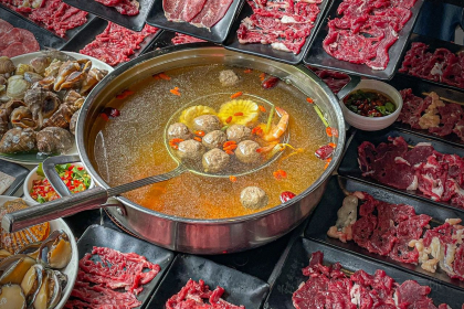 牛品鲜自助潮汕鲜牛肉海鲜火锅(文化宫店)