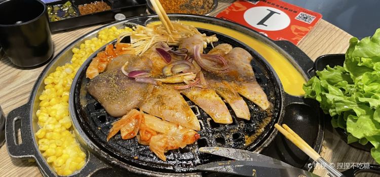 吉人帮老东北炭火烤肉堂(大学城店)