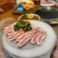 合牛炭火烤肉 User Photo
