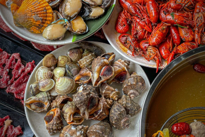 牛品鲜自助潮汕鲜牛肉海鲜火锅(文化宫店)