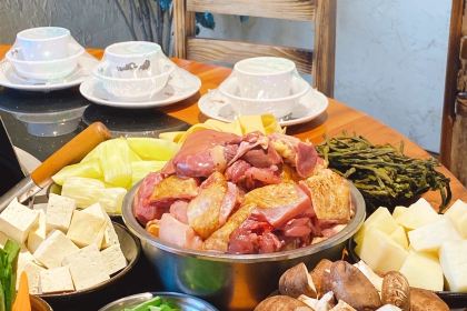 郭外人家柴火鸡(和平店)