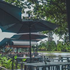 Riva Floating Cafe User Photo