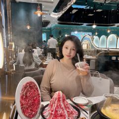 RE AI ZHU DU JI WU SHANG ZHONG YUAN DIAN User Photo