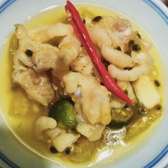 禄婶鸡煲·香港打边炉(罗湖国贸店) User Photo