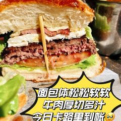 Bathers at Cheung Sha Beach User Photo