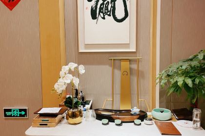 唔哩赞崇明私藏菜(凤阳路店)