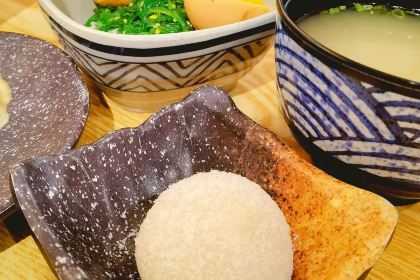 娜娜家の料理(仓山万达店)