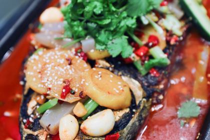 清江湾·千鱼千鲟主题餐厅