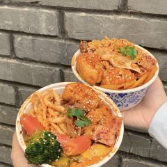 老街称盘麻辣烫(万象城店) User Photo