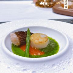 L'ATELIER de nous兰特里德露 User Photo