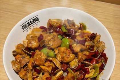 海鲜先生九顽爆肚面(吾悦店)