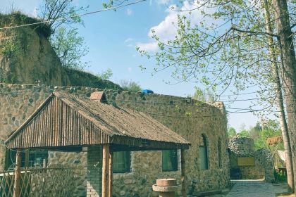 朴业·溱源洞穴餐厅