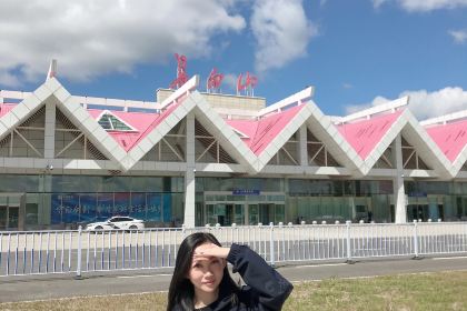 长白山星期天特色火山石烤肉(二道白河店)