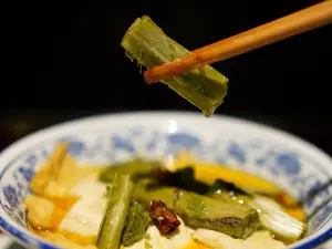 XUNBAOJI