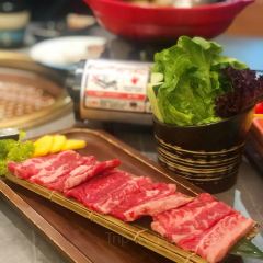 花时·炭火烧肉(东百元洪城店) User Photo