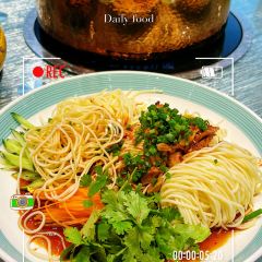 SHI XIAN CAN TING User Photo