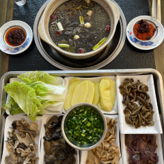 四川美味缘松茸野生菌汤 User Photo
