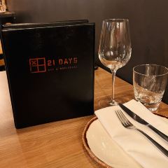 21 Days Bar & Brasserie User Photo