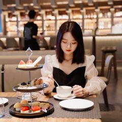 Crossing this pick Bistro User Photo