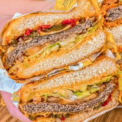 沙朗阿甘鲜肉汉堡(人民公园店) User Photo