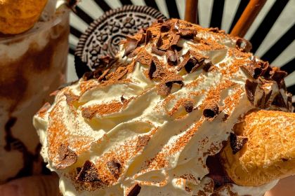 CHAGEE霸王茶姬(陆良店)