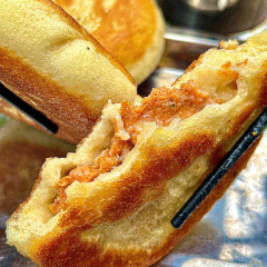 老梁记甜沫肉火烧(吴兴路分店) User Photo