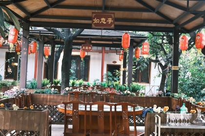 竹园马老二清真卤鸡店