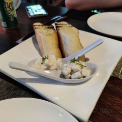 Square Restaurant & Lounge 여행 사진
