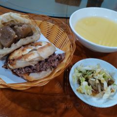 KENG GU LV ROU LAO DIAN User Photo