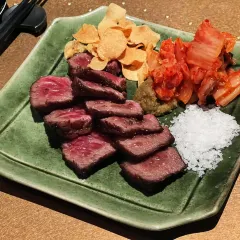 Hundo Lounge Izakaya ảnh của người dùng